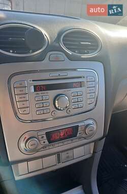 Седан Ford Focus 2008 в 