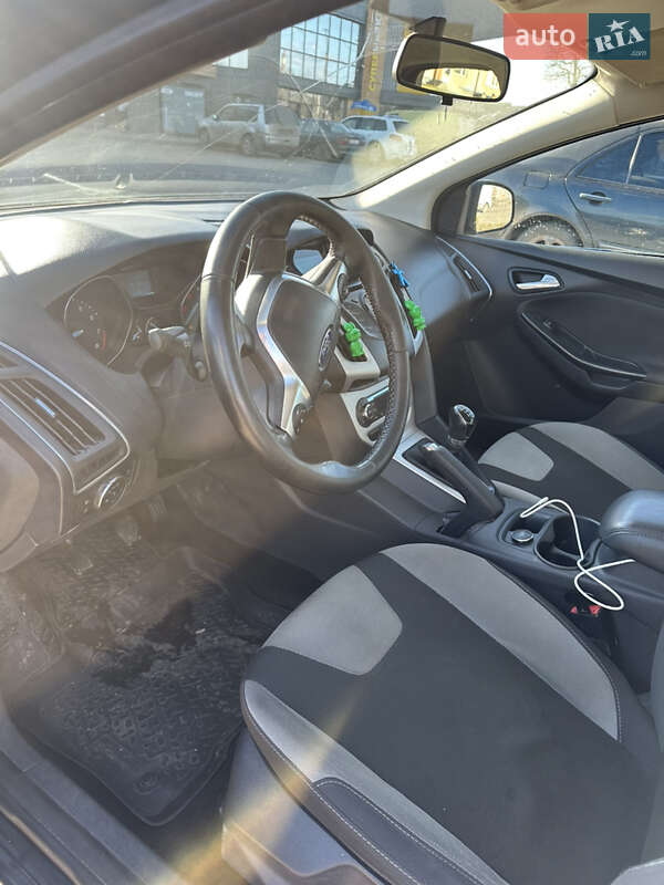 Хэтчбек Ford Focus 2013 в Сумах фото 16 Хэтчбек Ford Focus 2013 в Сумах