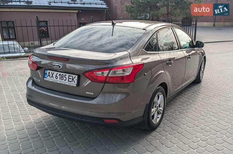 Седан Ford Focus 2013 в Львове