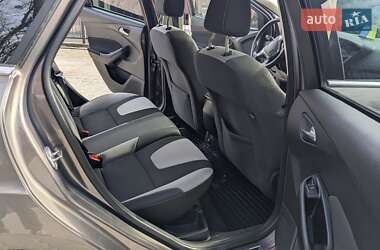 Седан Ford Focus 2013 в 