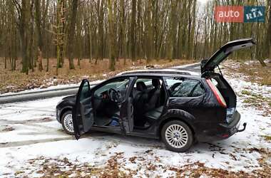 Универсал Ford Focus 2010 в 