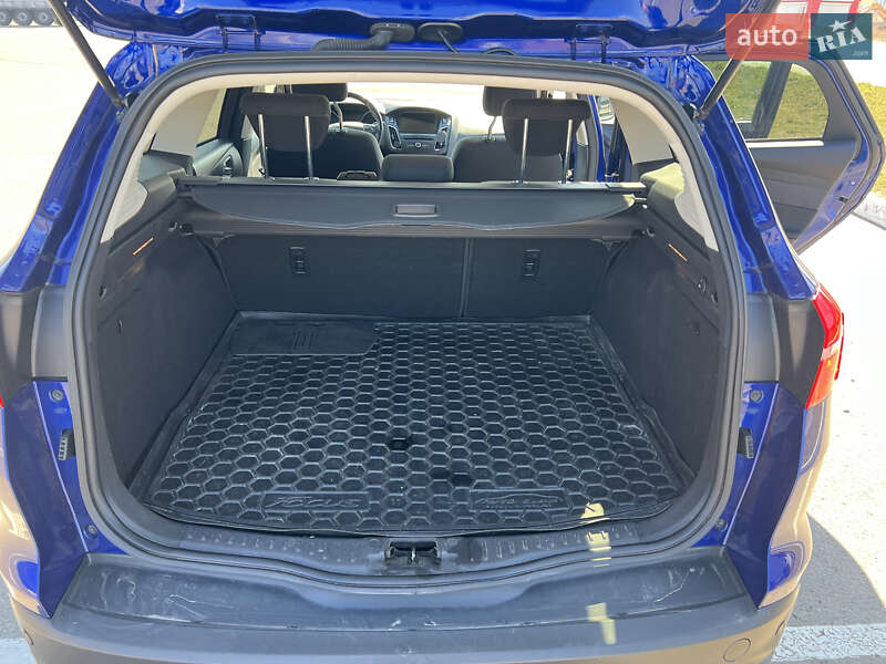 Универсал Ford Focus 2018 в Луцке фото 9 Универсал Ford Focus 2018 в Луцке