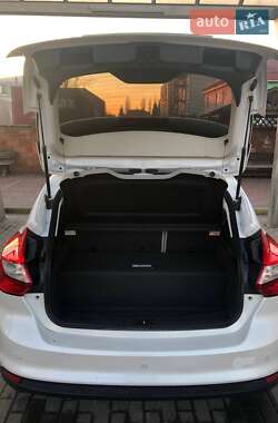 Хэтчбек Ford Focus 2014 в Ровно