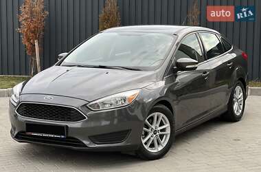 Седан Ford Focus 2015 в 