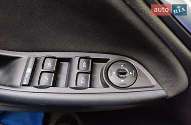 Седан Ford Focus 2016 в 
