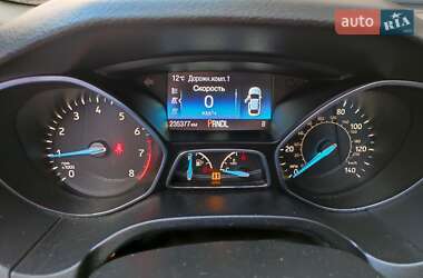 Седан Ford Focus 2016 в 