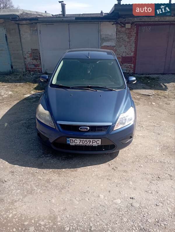Хэтчбек Ford Focus 2008 в 