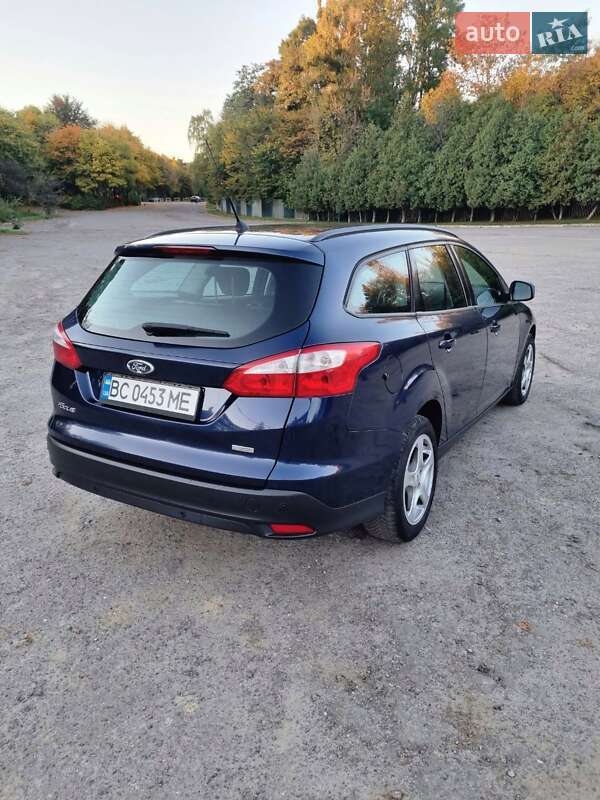 Универсал Ford Focus 2011 в Львове фото 3 Универсал Ford Focus 2011 в Львове