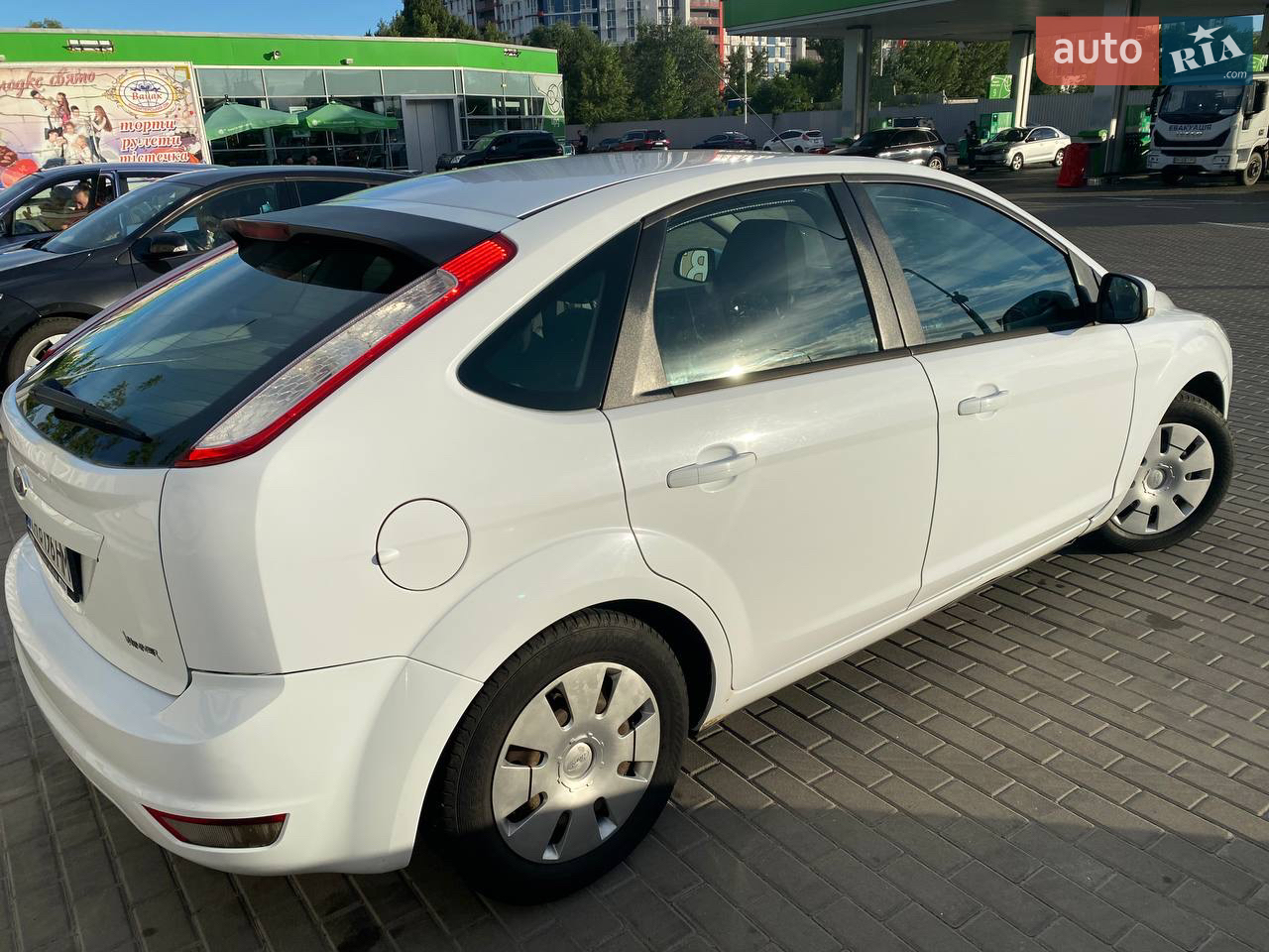 2011 Ford Focus - мініатюра 16