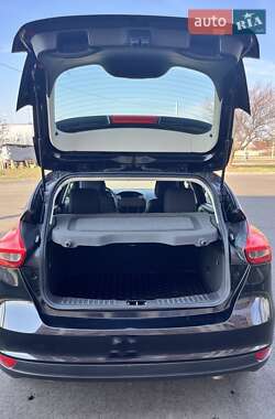 Хэтчбек Ford Focus 2017 в 