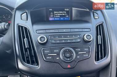 Хэтчбек Ford Focus 2017 в 