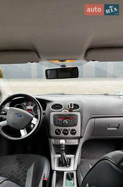 Универсал Ford Focus 2010 в 