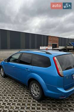 Универсал Ford Focus 2010 в 
