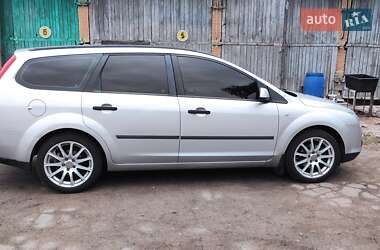 Универсал Ford Focus 2004 в 