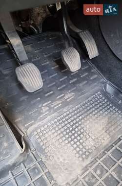 Хэтчбек Ford Focus 2013 в 