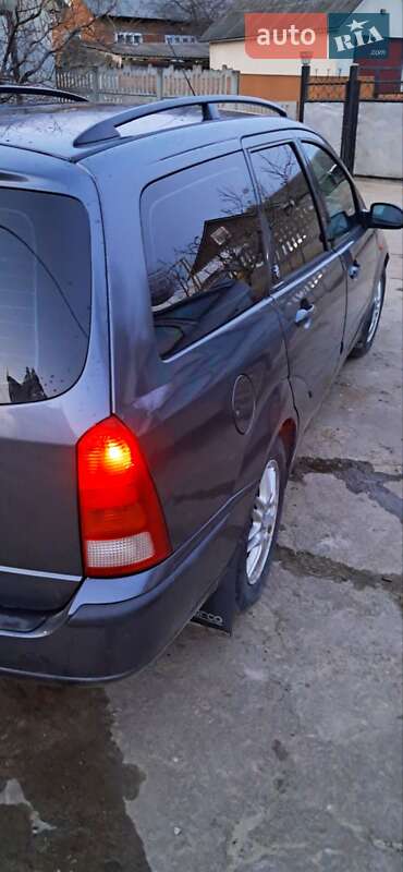 Универсал Ford Focus 2003 в Черновцах