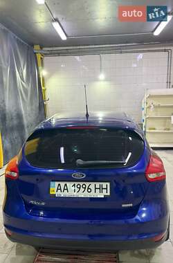 Хэтчбек Ford Focus 2016 в 