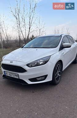 Седан Ford Focus 2017 в 