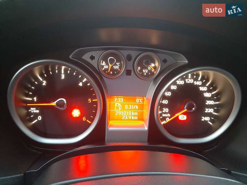 Универсал Ford Focus 2010 в Черкассах