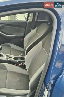 Универсал Ford Focus 2012 в 
