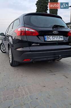 Универсал Ford Focus 2012 в 