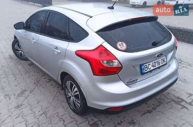 Хэтчбек Ford Focus 2014 в 