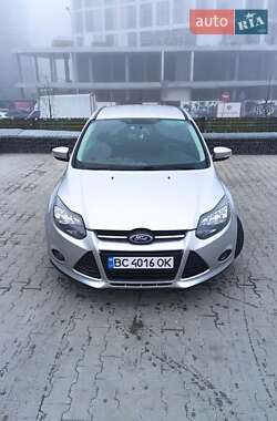 Хэтчбек Ford Focus 2014 в 