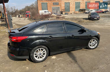 Седан Ford Focus 2015 в 