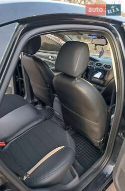 Седан Ford Focus 2006 в 