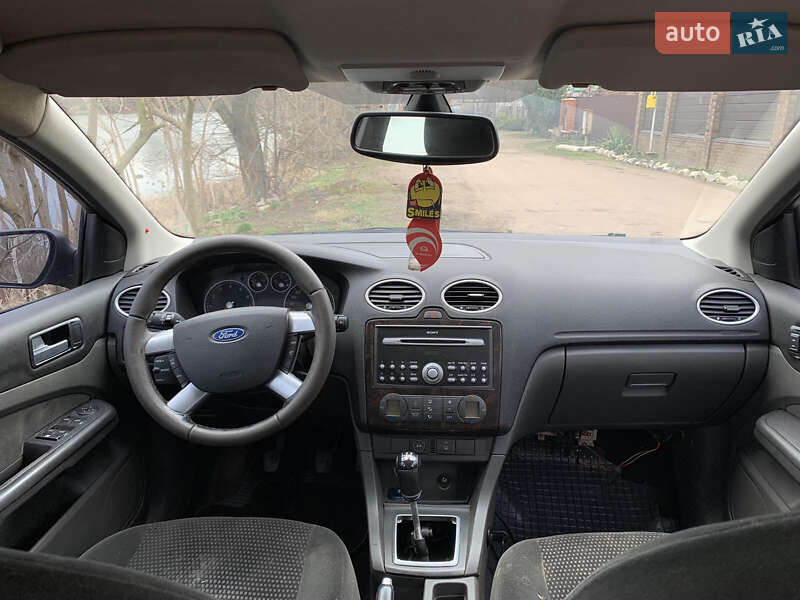 Седан Ford Focus 2006 в Сумах