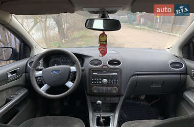 Седан Ford Focus 2006 в 