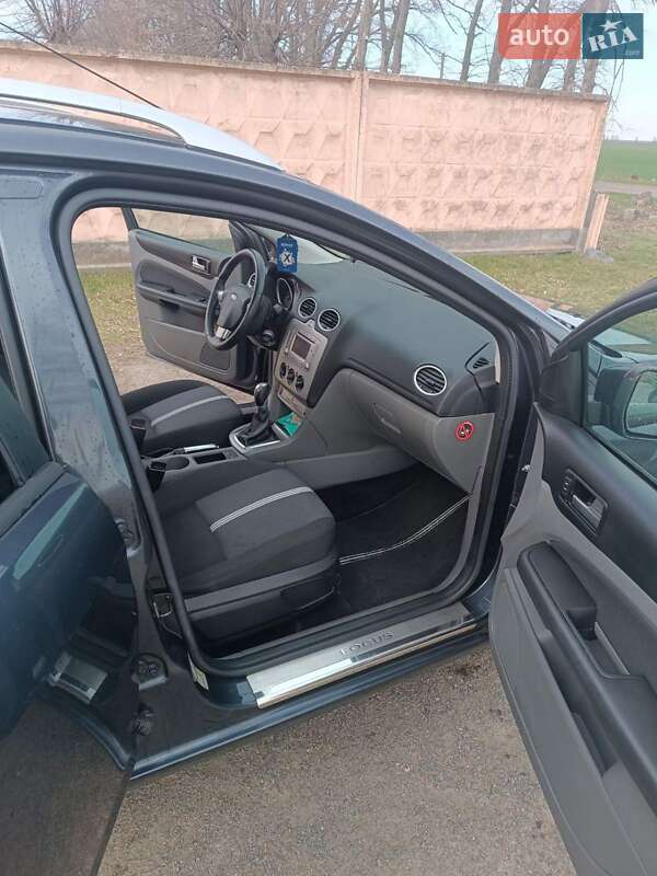 Универсал Ford Focus 2010 в Володарке