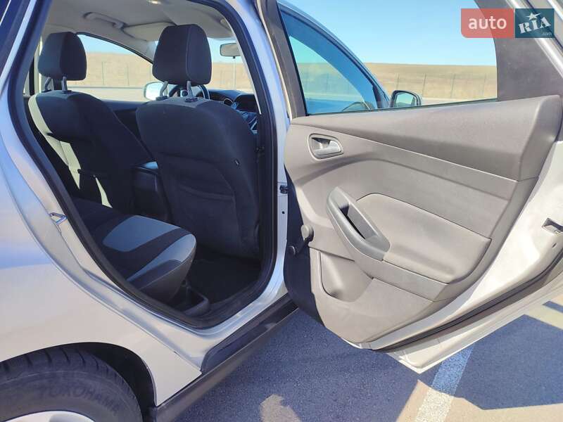 Универсал Ford Focus 2011 в Ровно