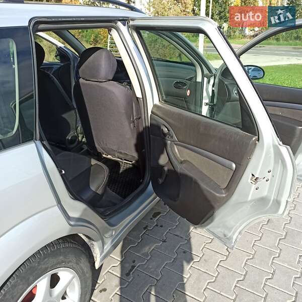 Универсал Ford Focus 2001 в Львове