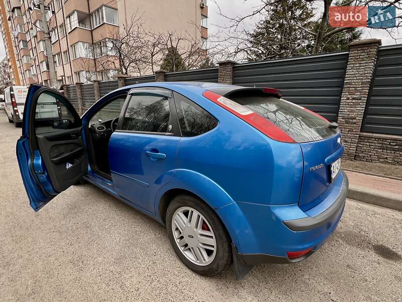 Хэтчбек Ford Focus 2006 в Киеве фото 25 Хэтчбек Ford Focus 2006 в Киеве