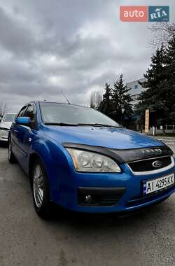 Хэтчбек Ford Focus 2006 в 