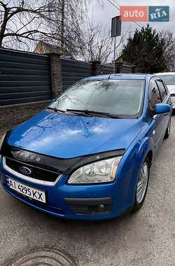 Хэтчбек Ford Focus 2006 в 