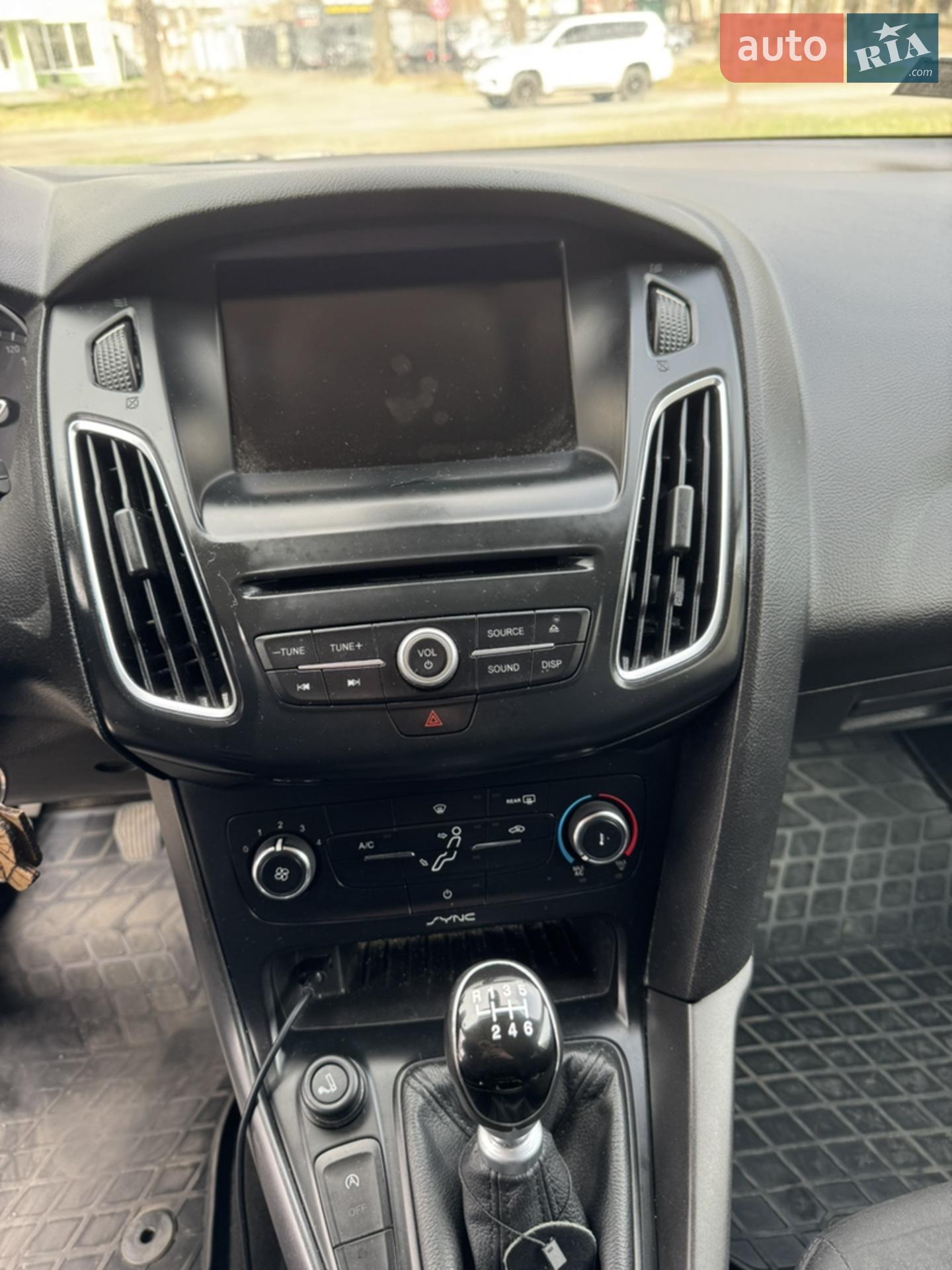 2015 Ford Focus - мініатюра 9