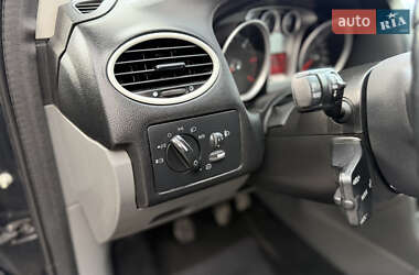 Универсал Ford Focus 2009 в 
