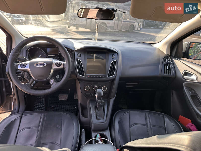 Седан Ford Focus 2014 в Кривом Роге фото 9 Седан Ford Focus 2014 в Кривом Роге