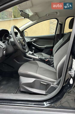 Универсал Ford Focus 2014 в 
