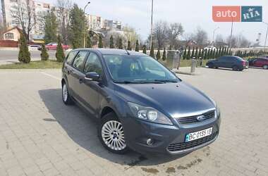 Универсал Ford Focus 2010 в 