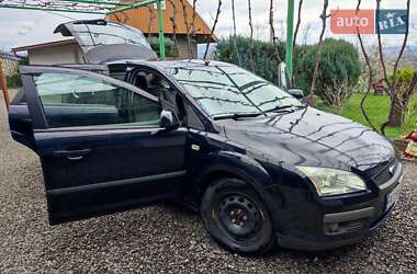 Хэтчбек Ford Focus 2006 в 