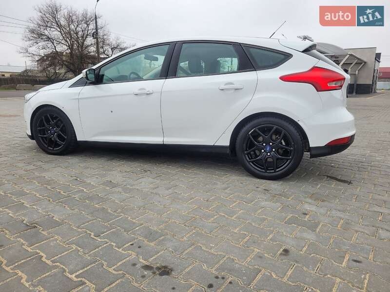 Хэтчбек Ford Focus 2016 в Николаеве фото 35 Хэтчбек Ford Focus 2016 в Николаеве