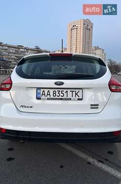 Хэтчбек Ford Focus 2017 в 