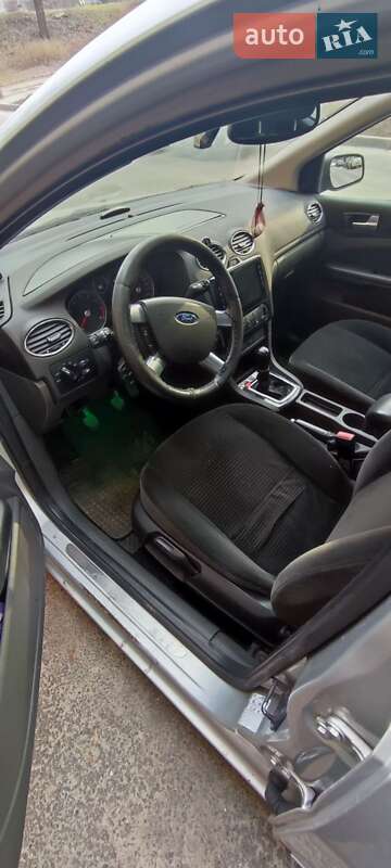 Седан Ford Focus 2005 в Харькове