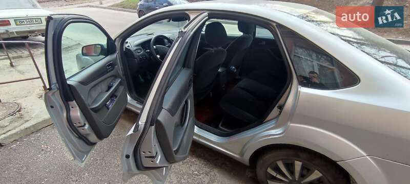 Седан Ford Focus 2005 в Харькове