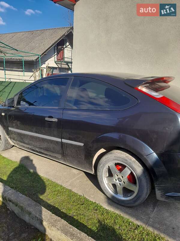 Хетчбек Ford Focus 2007 в Золочеві