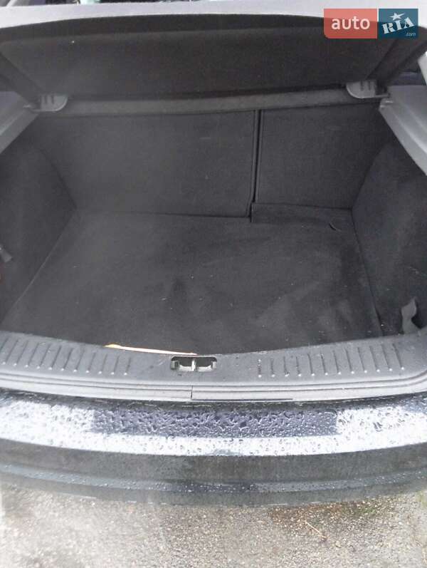Хэтчбек Ford Focus 2010 в Ровно