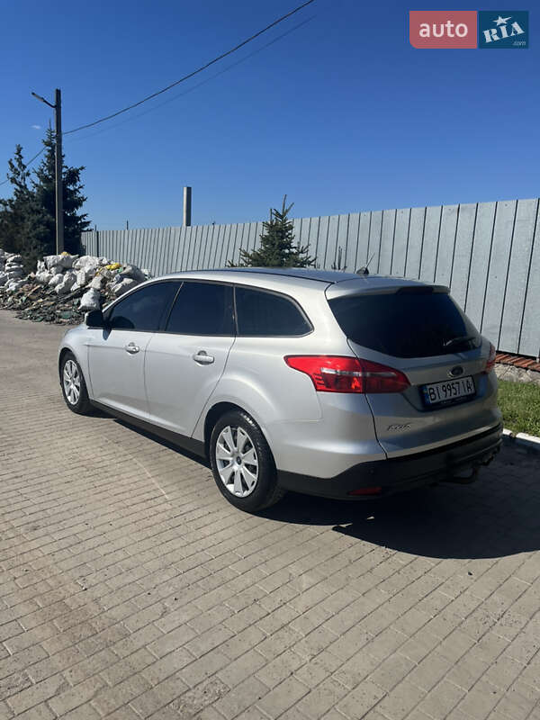 Универсал Ford Focus 2017 в Решетиловке